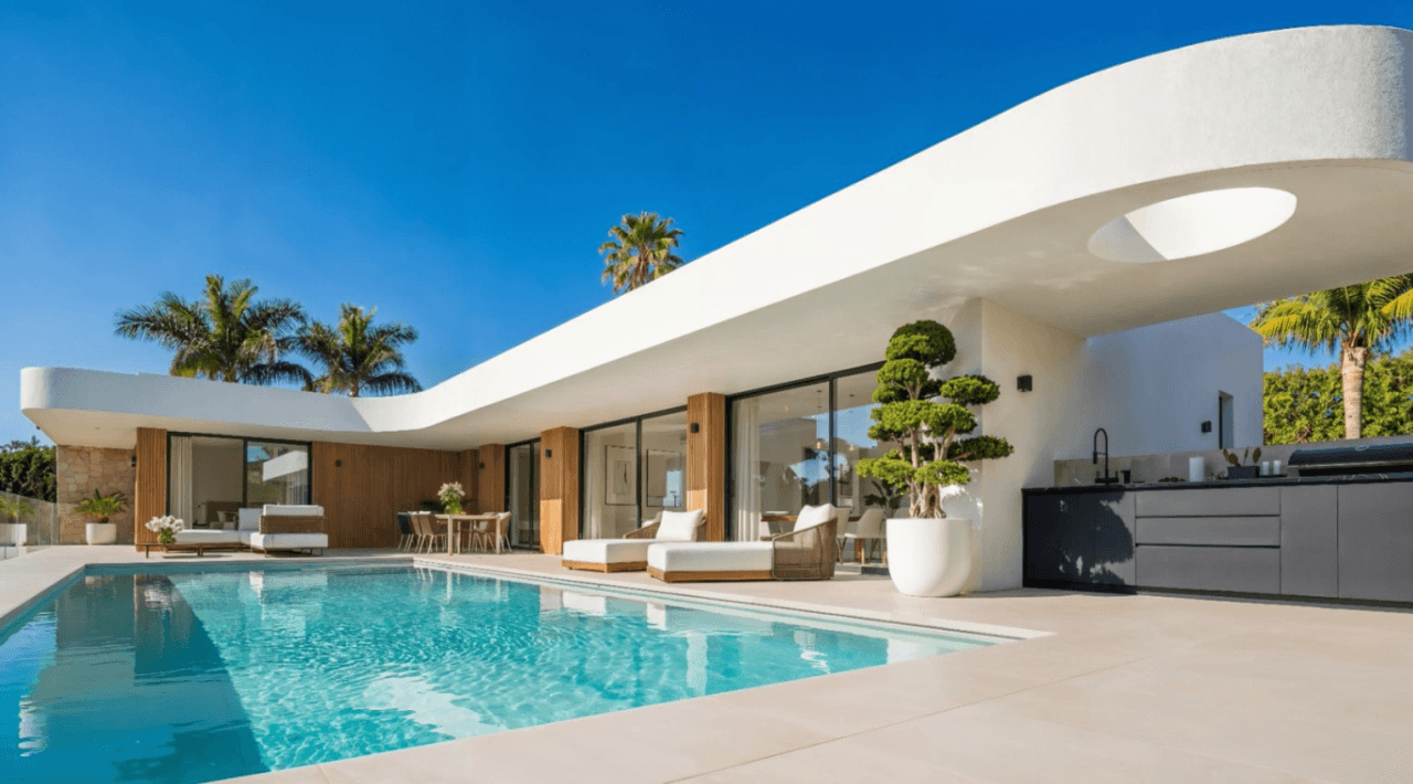 Einzigartige Villa auf einer Etage mit Blick auf den Peñón de Calpe