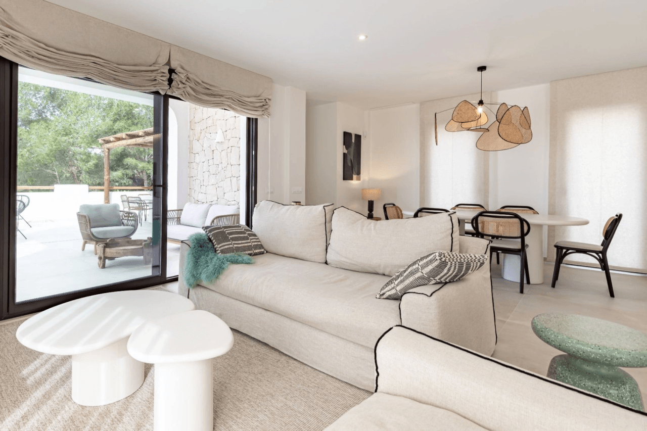 Nybyggeri! Ibiza-stil villa på golfbane