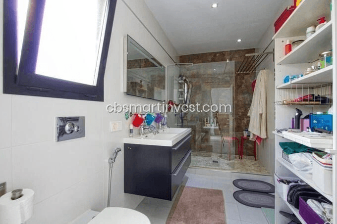 Villas на продажа в Polop De La Marina, Alicante