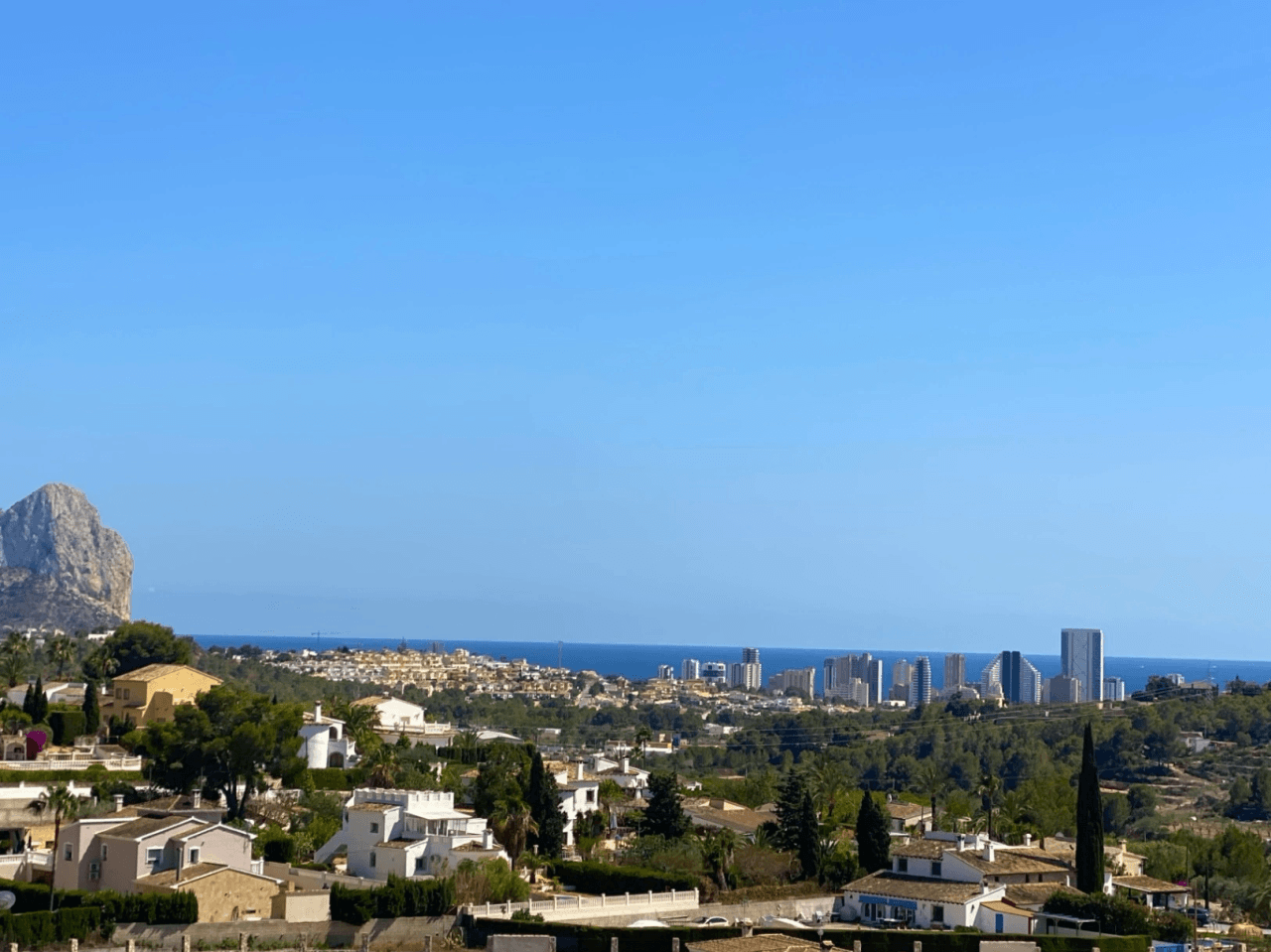Projekt med imponerende havudsigt, udsigt til Peñón de Ifach og bjergene