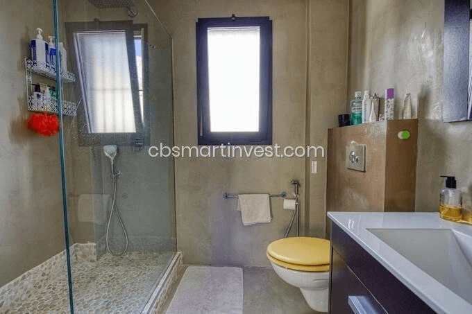 Villas на продажа в Polop De La Marina, Alicante