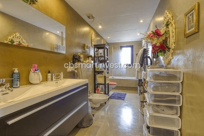Villas на продажа в Polop De La Marina, Alicante