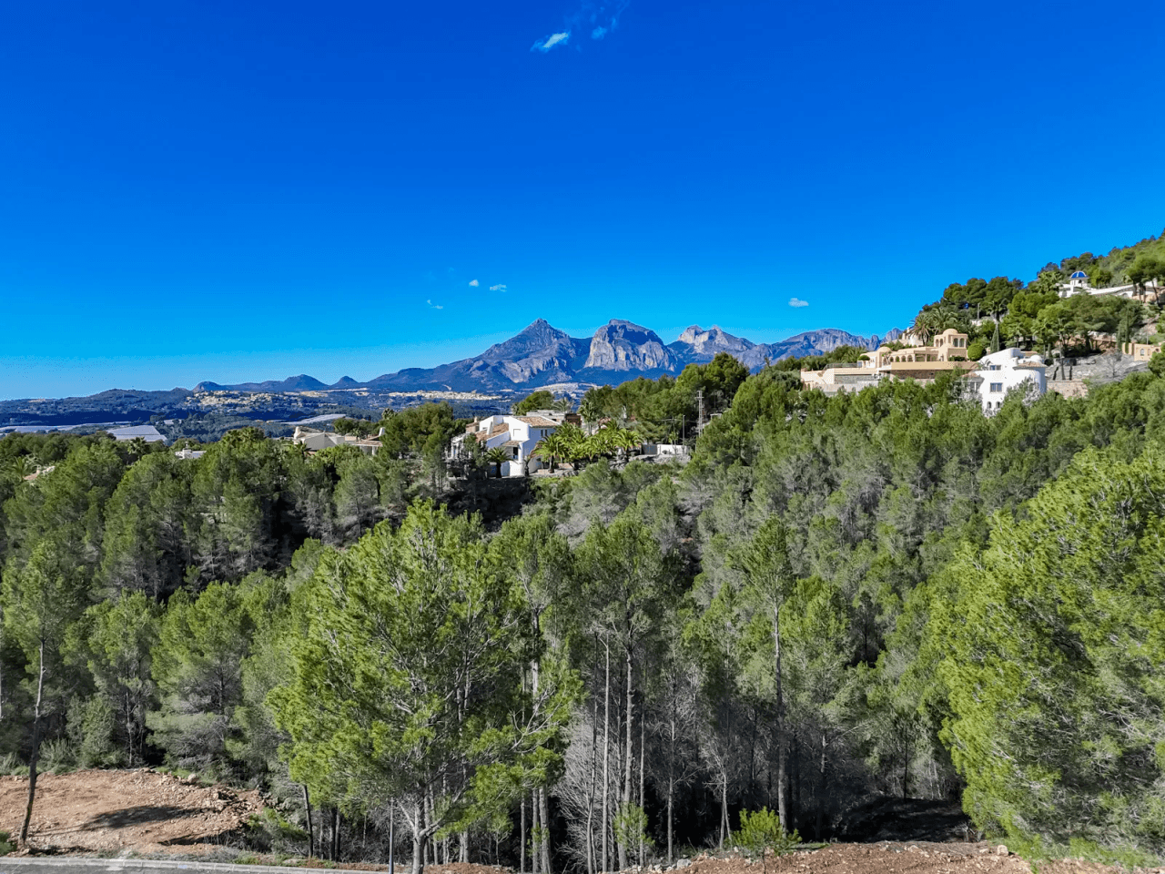 Land til salg i Altea