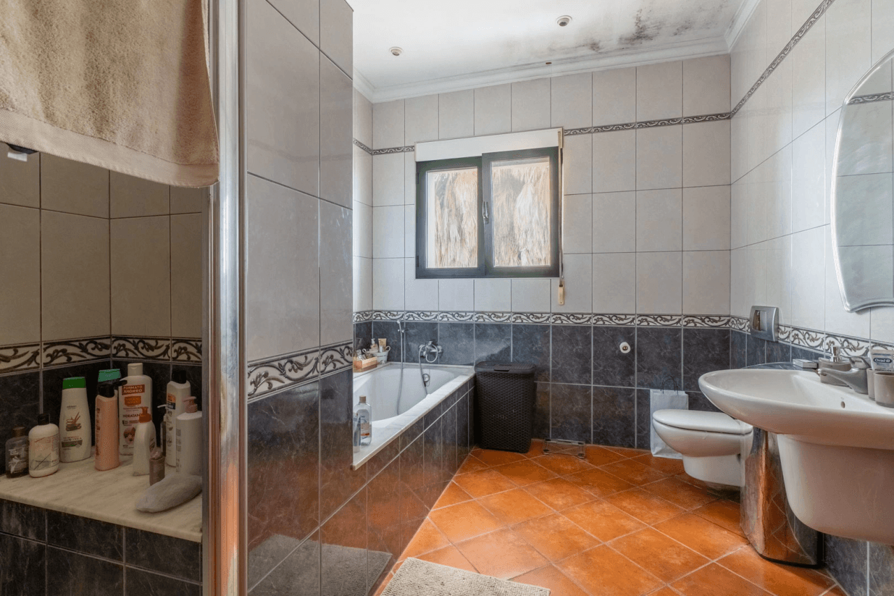Villa for sale in Ondara