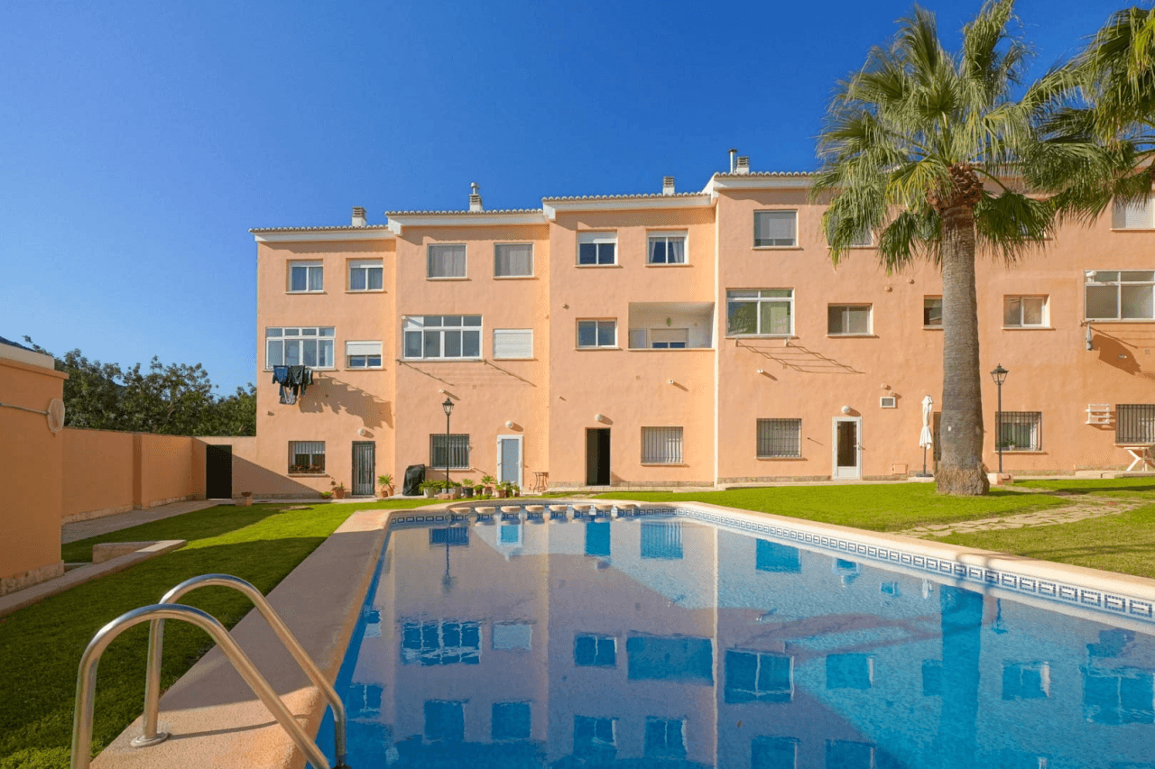 Town house for sale in La Xara