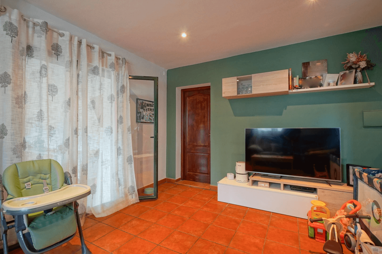 Villa for sale in Ondara