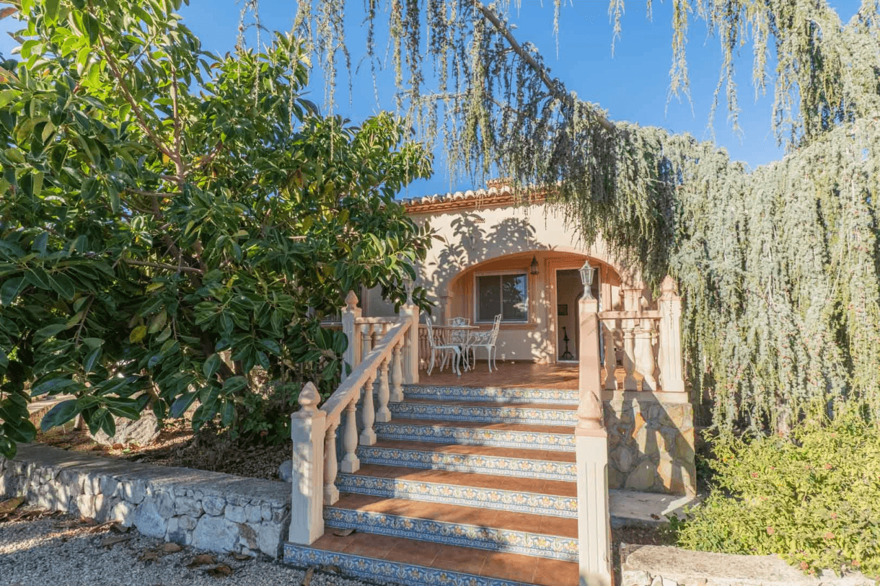 Villa for sale in Jalon