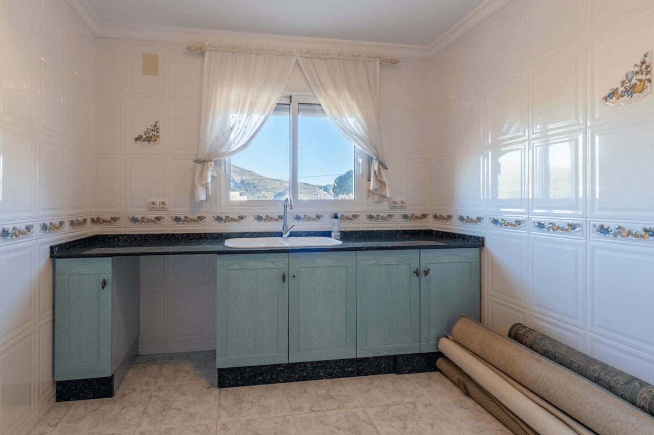 Villa for sale in Jalon