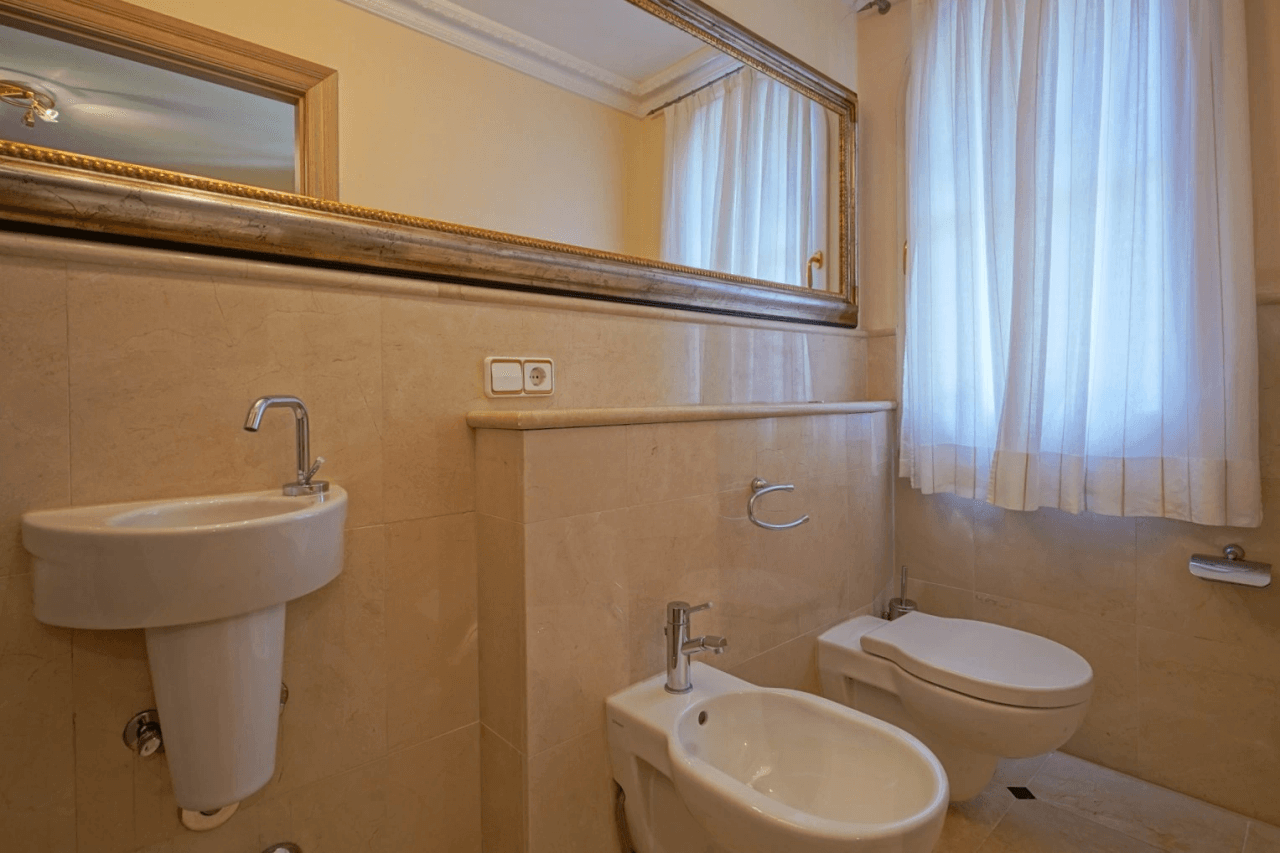Villa for sale in Pedreguer