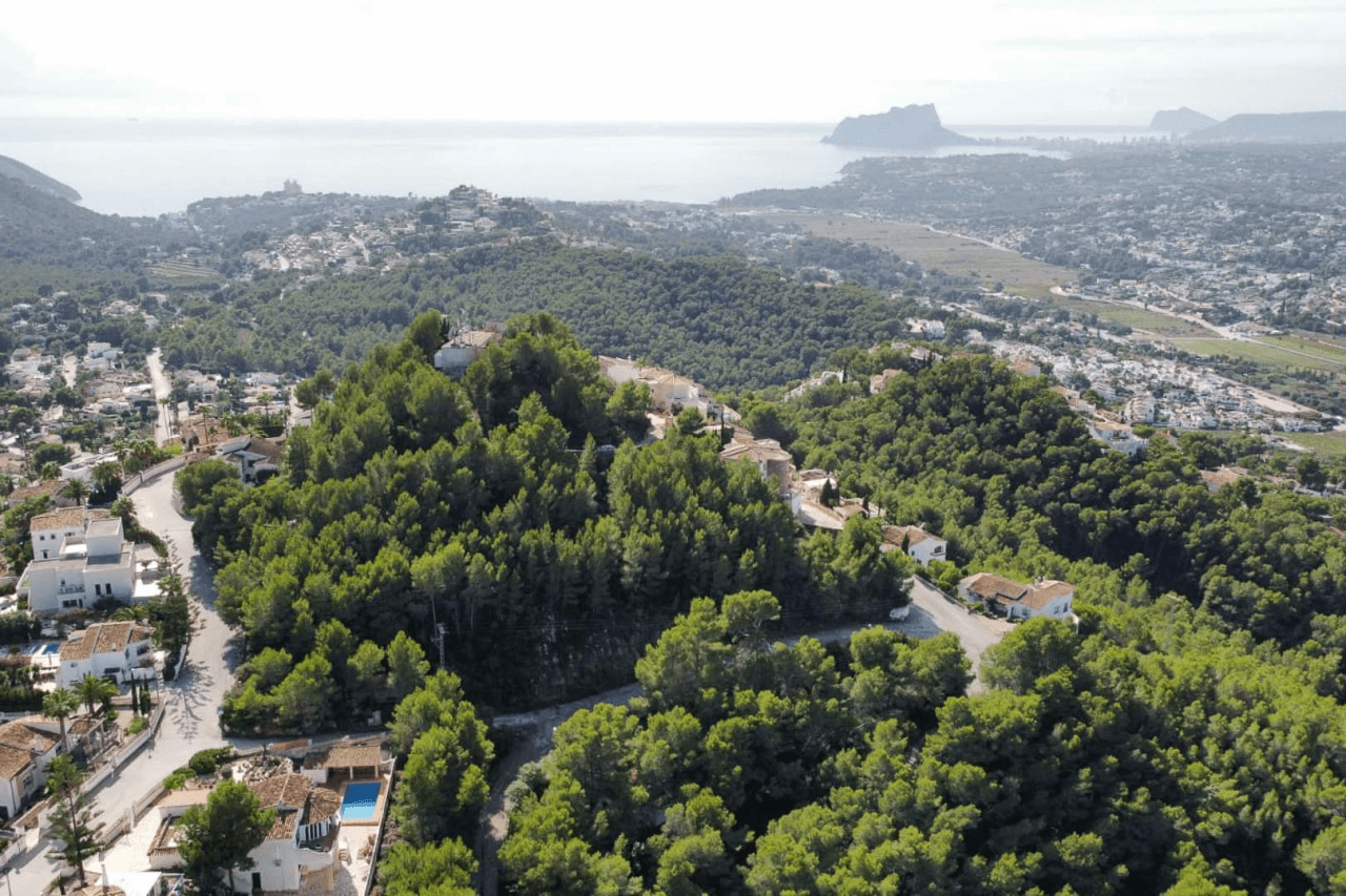 Land til salg i Moraira