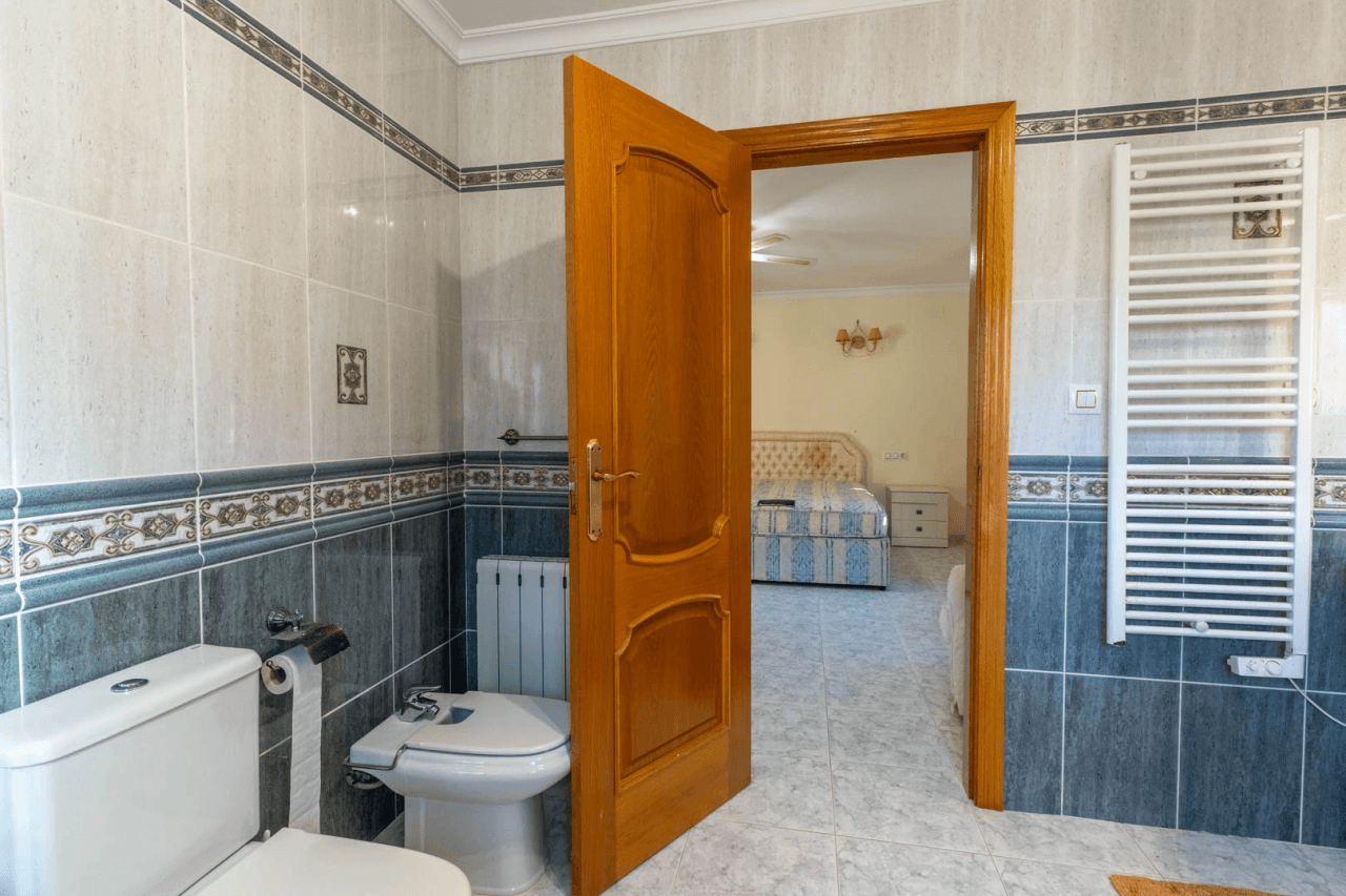 Villa for sale in Jalon