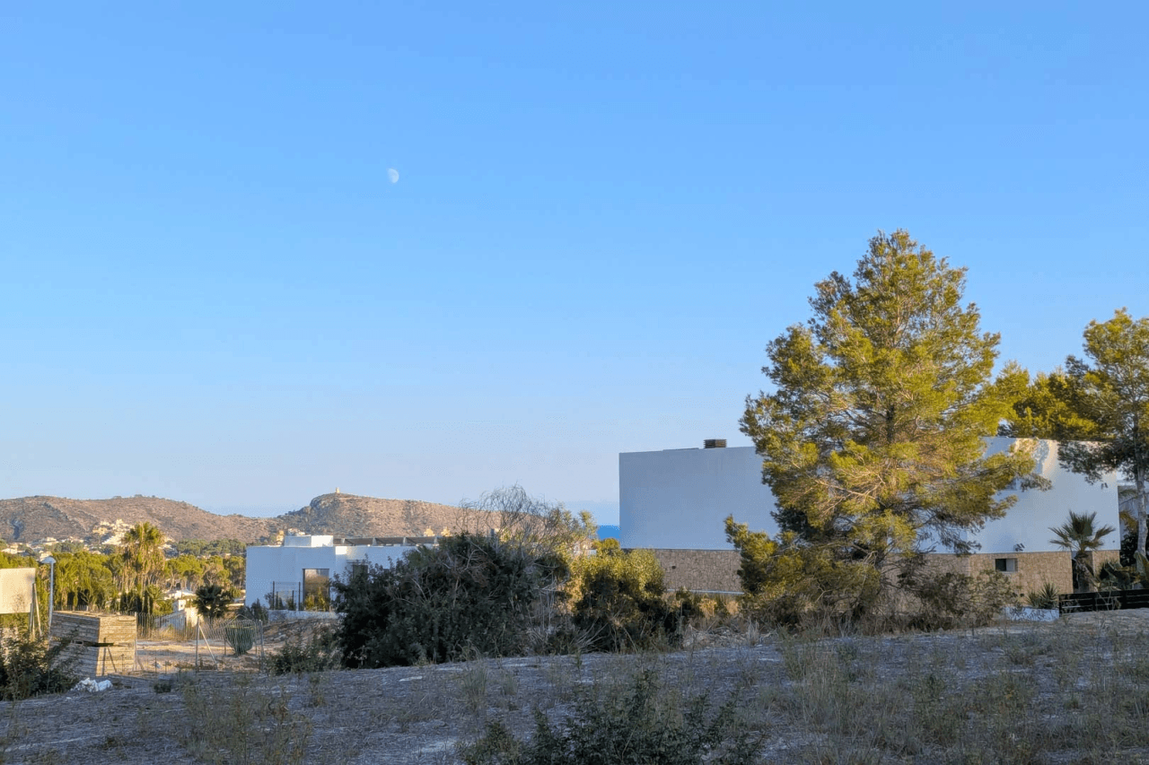 Land til salg i Moraira