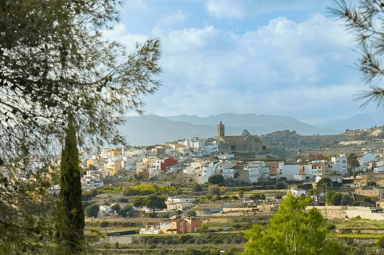 Land til salg i Javea