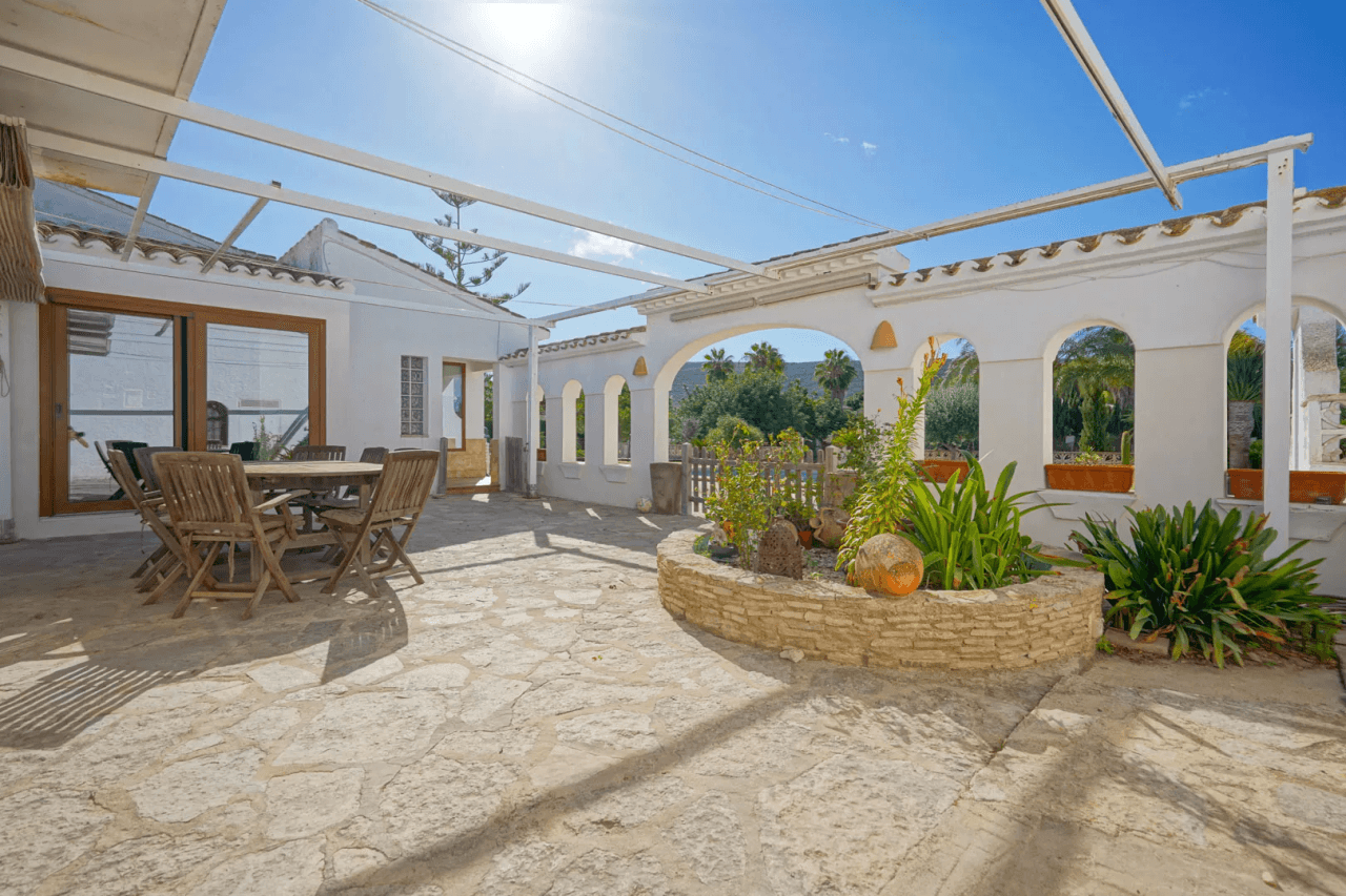 Villa till försäljning i Javea