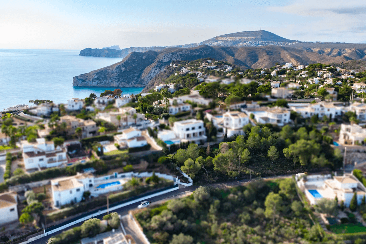 Land til salg i Javea