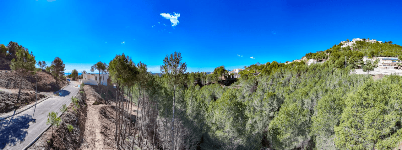 Land til salg i Altea