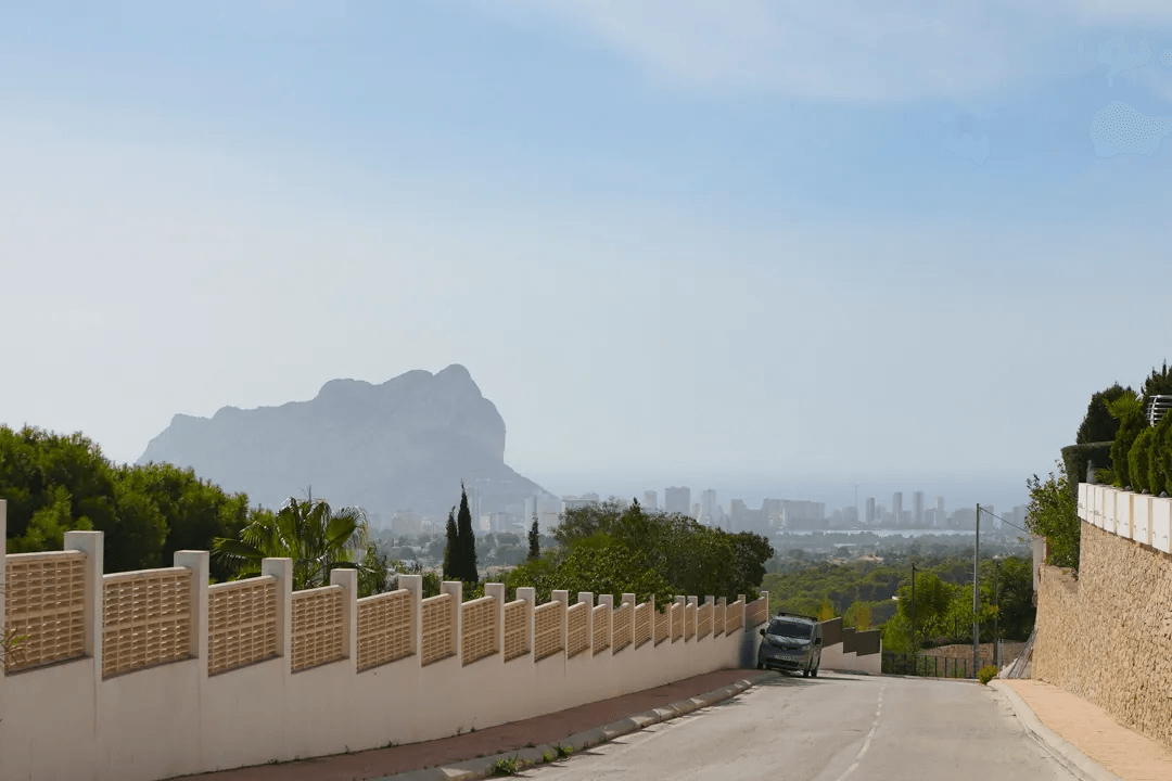 Land til salg i Benissa