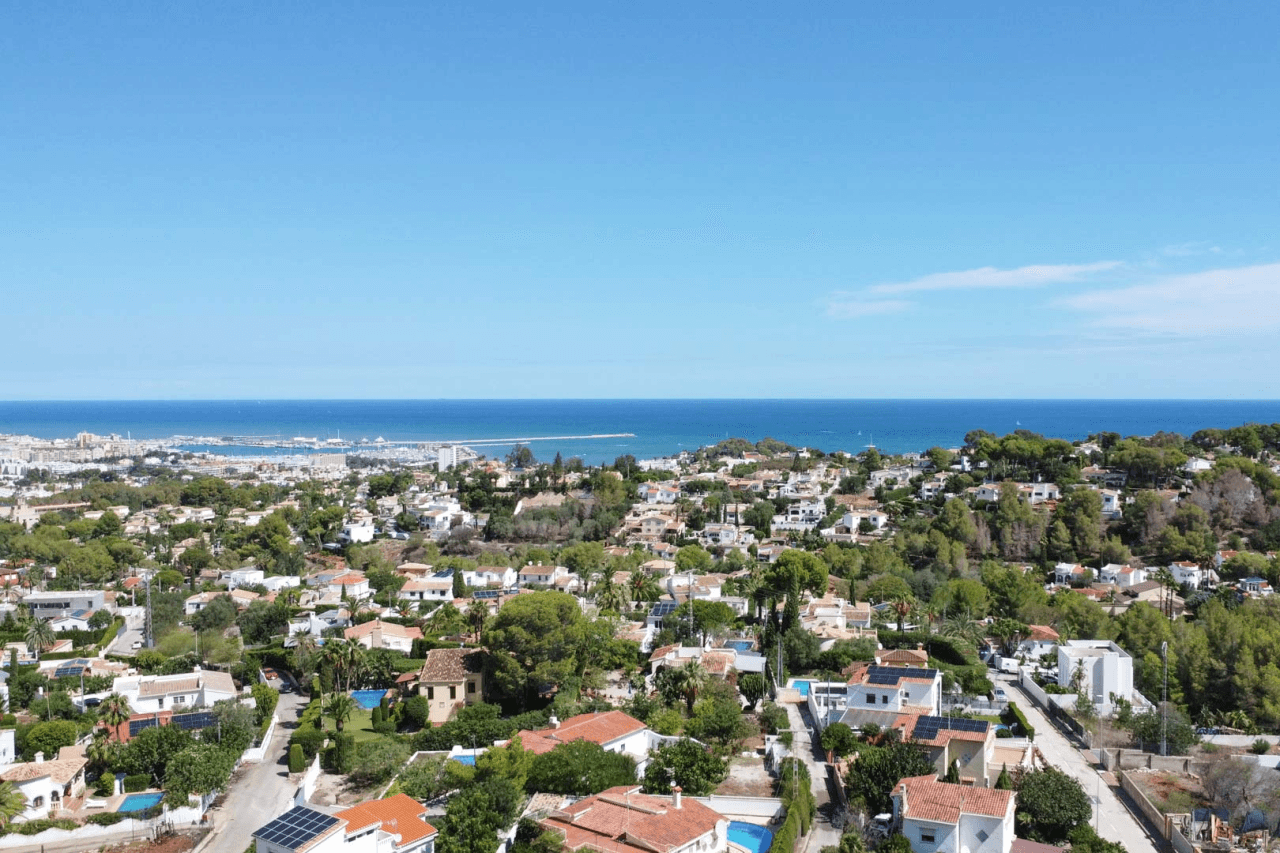 Land til salg i Denia