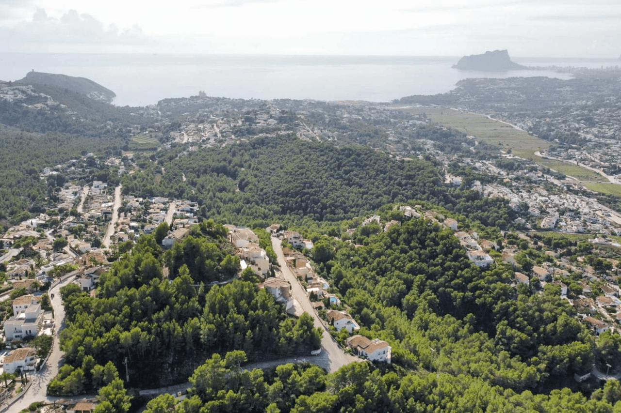 Land til salg i Moraira
