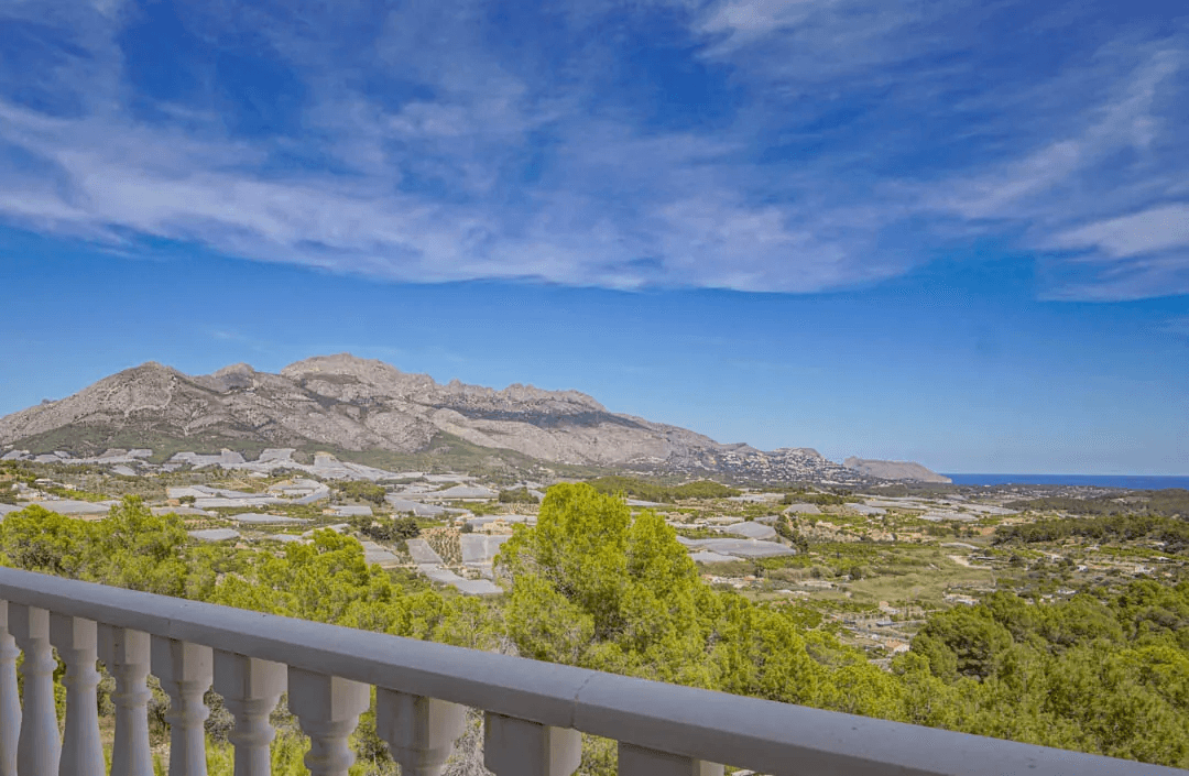 Villa till försäljning i La Nucia