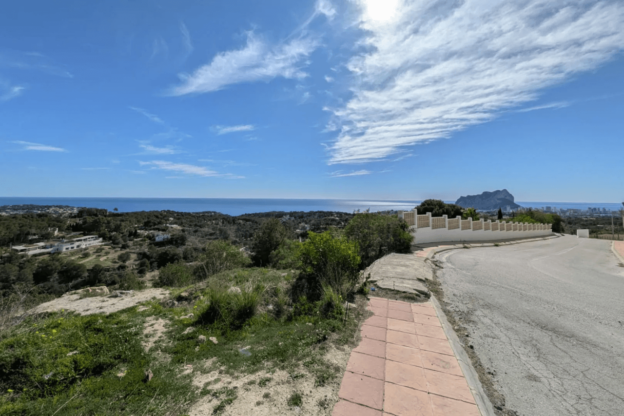 Land til salg i Benissa