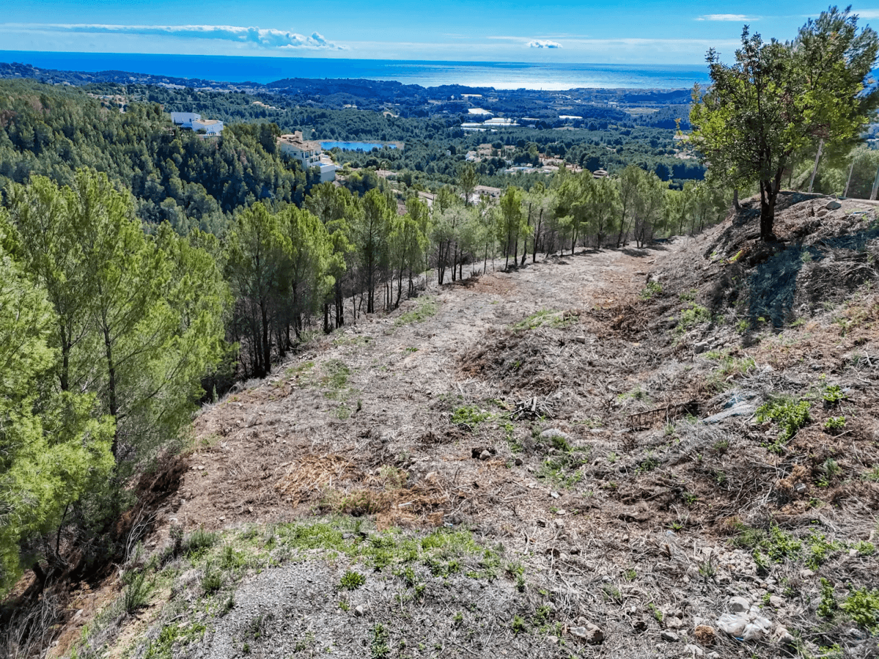 Land til salg i Altea