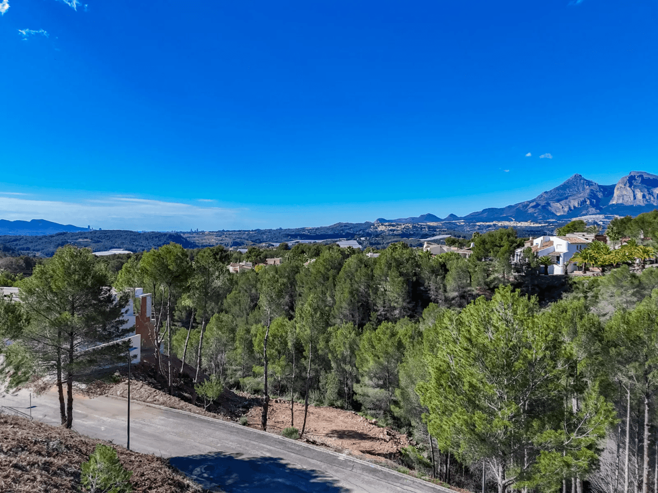 Land til salg i Altea