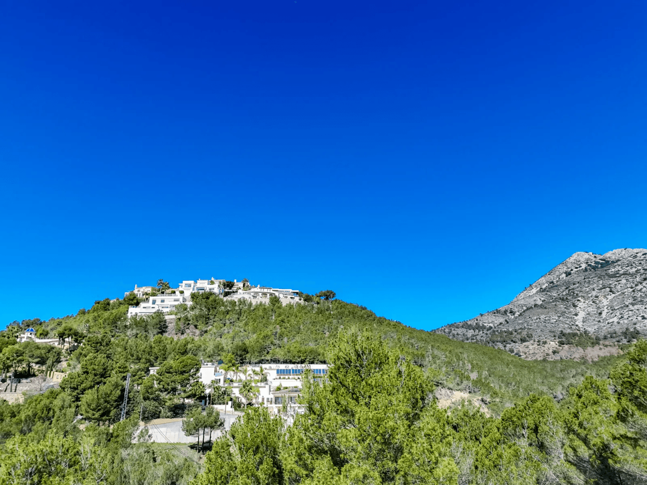 Land til salg i Altea