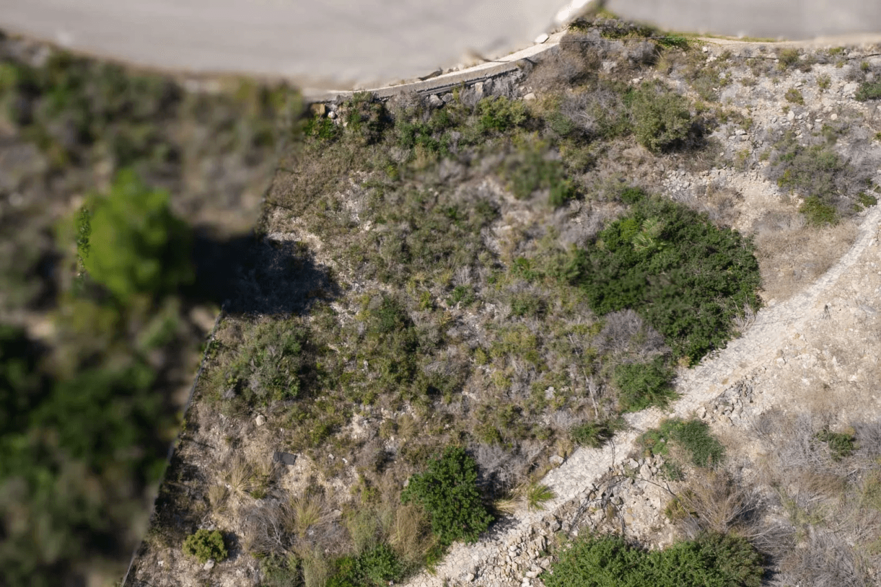 Land til salg i Moraira