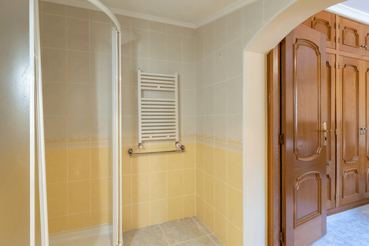 Villa for sale in Jalon