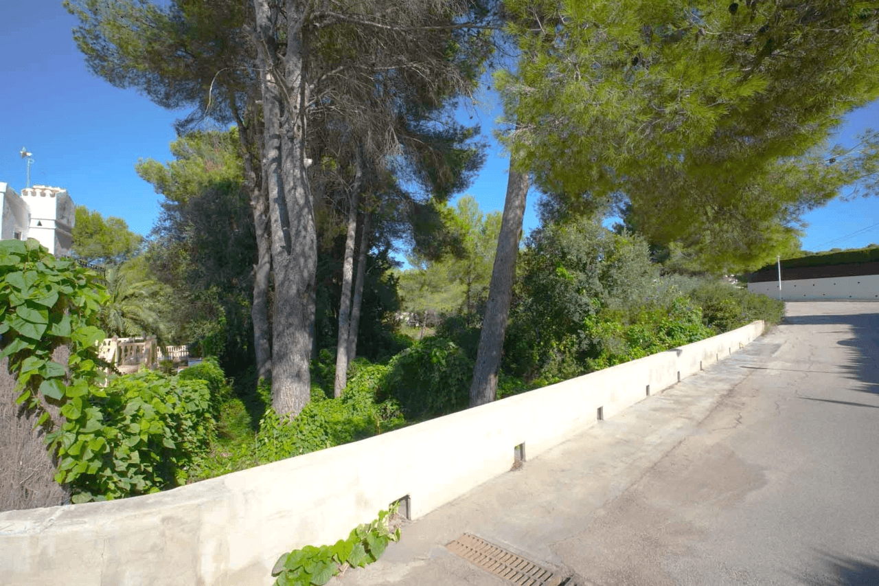 Land til salg i Javea
