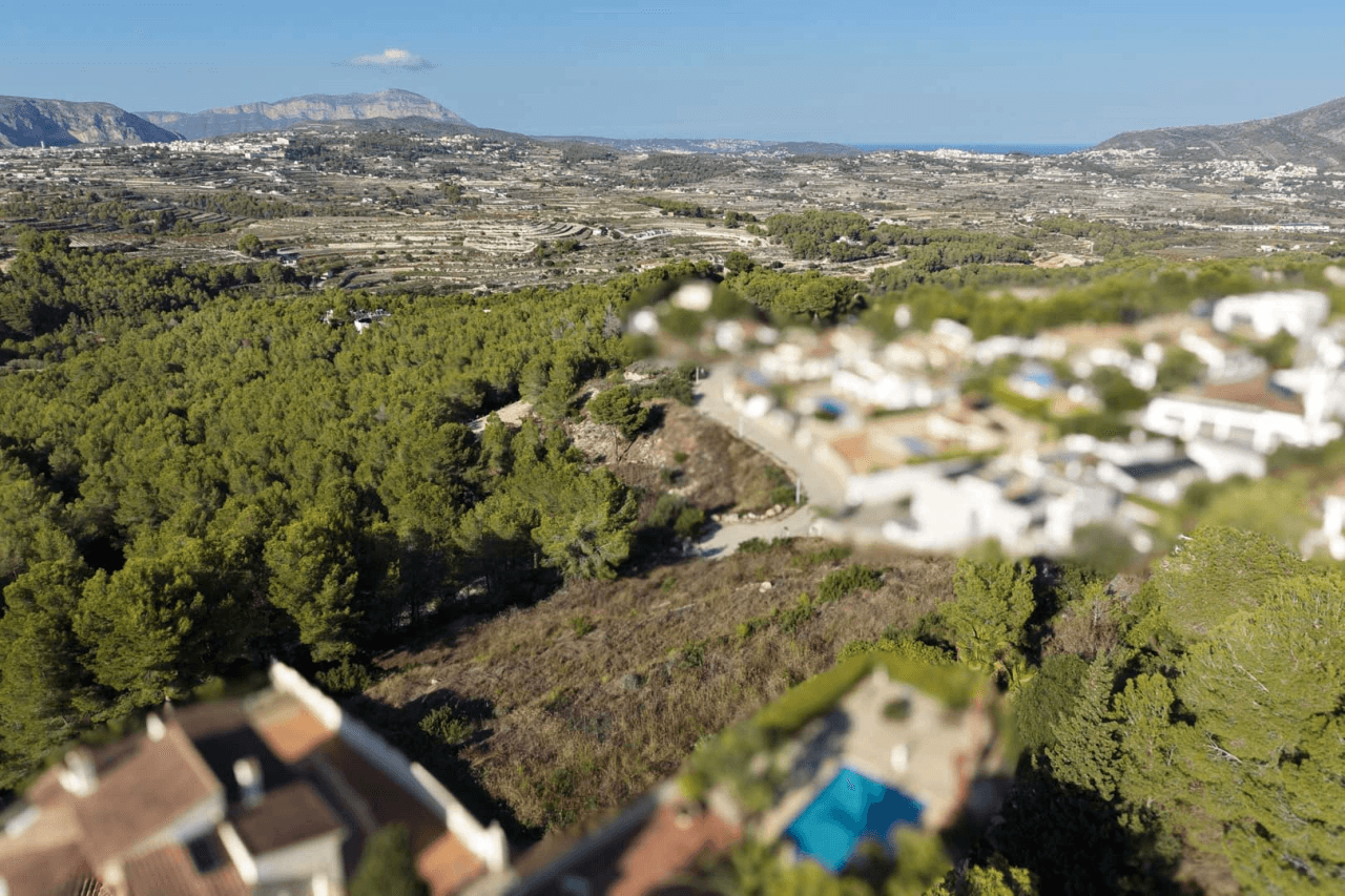 Land til salg i Moraira