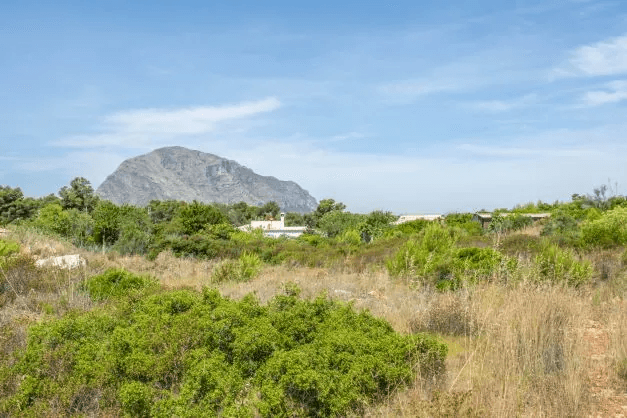 Land til salg i Javea