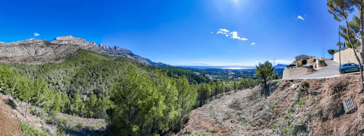 Land til salg i Altea