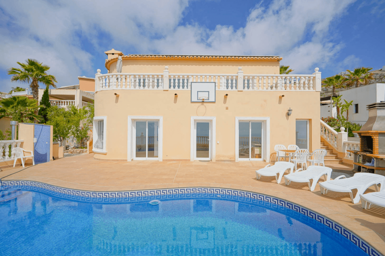 Villa til salg i Benitachell