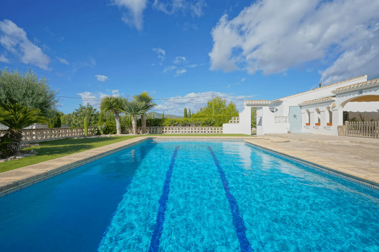 Villa till försäljning i Javea