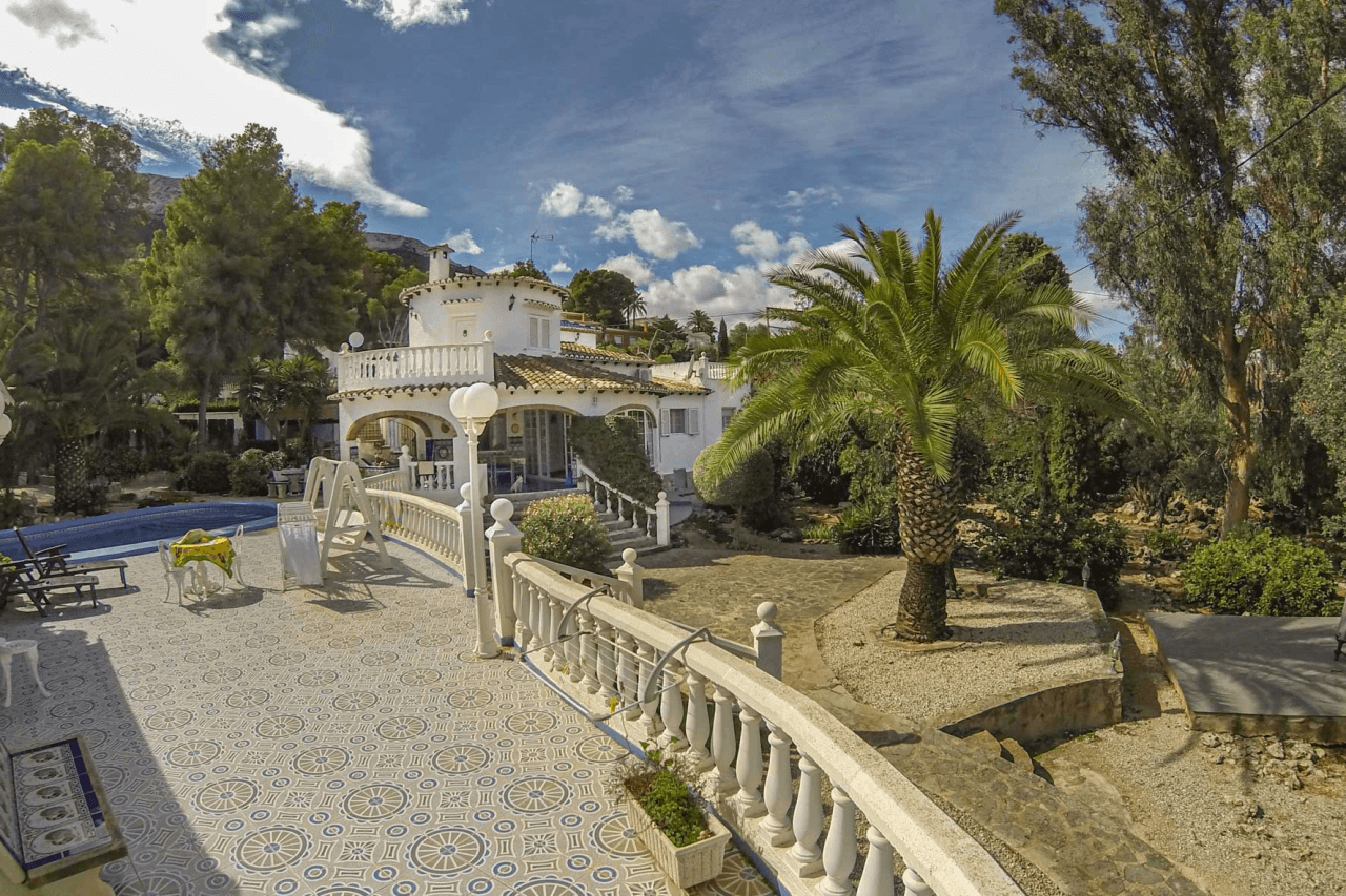 Villa til salg i Denia