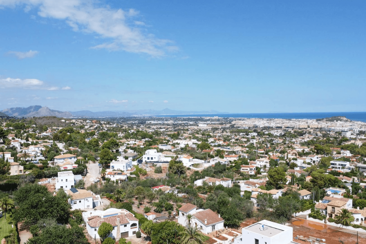 Land til salg i Denia