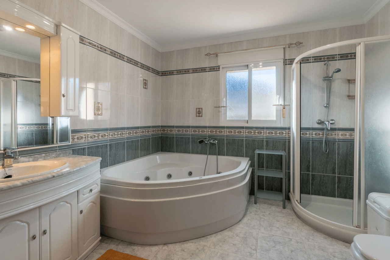 Villa for sale in Jalon