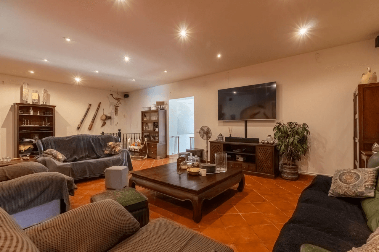 Villa for sale in Ondara