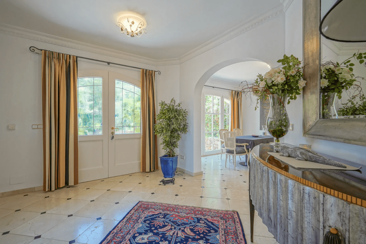 Villa for sale in Pedreguer