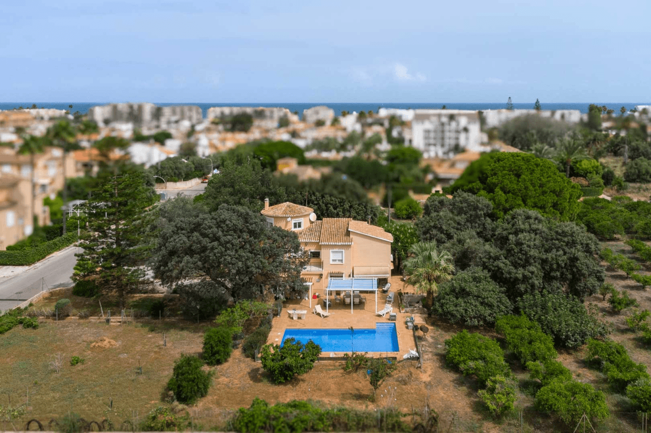 Villa til salg i Denia