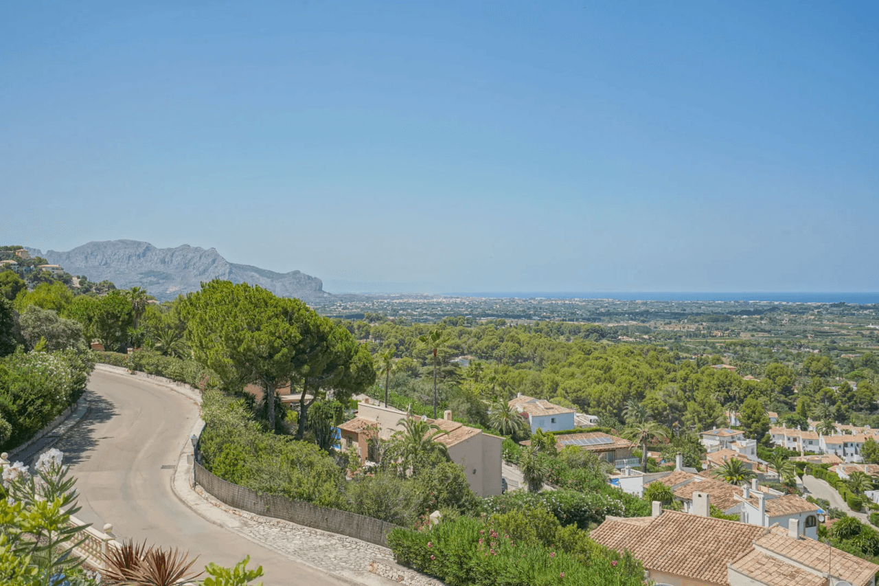 Villa for sale in Pedreguer