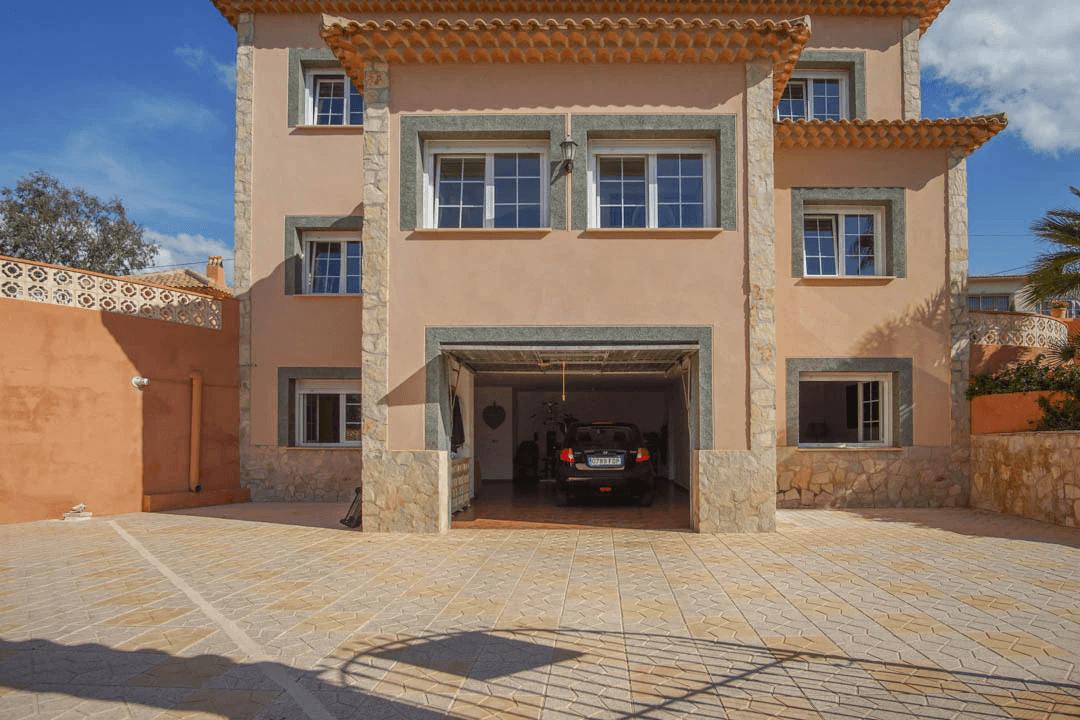 Villa for sale in Calpe