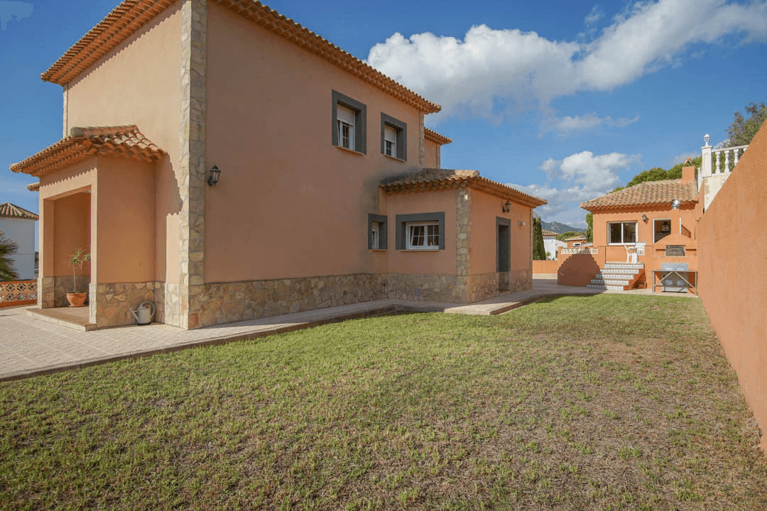 Villa for sale in Calpe