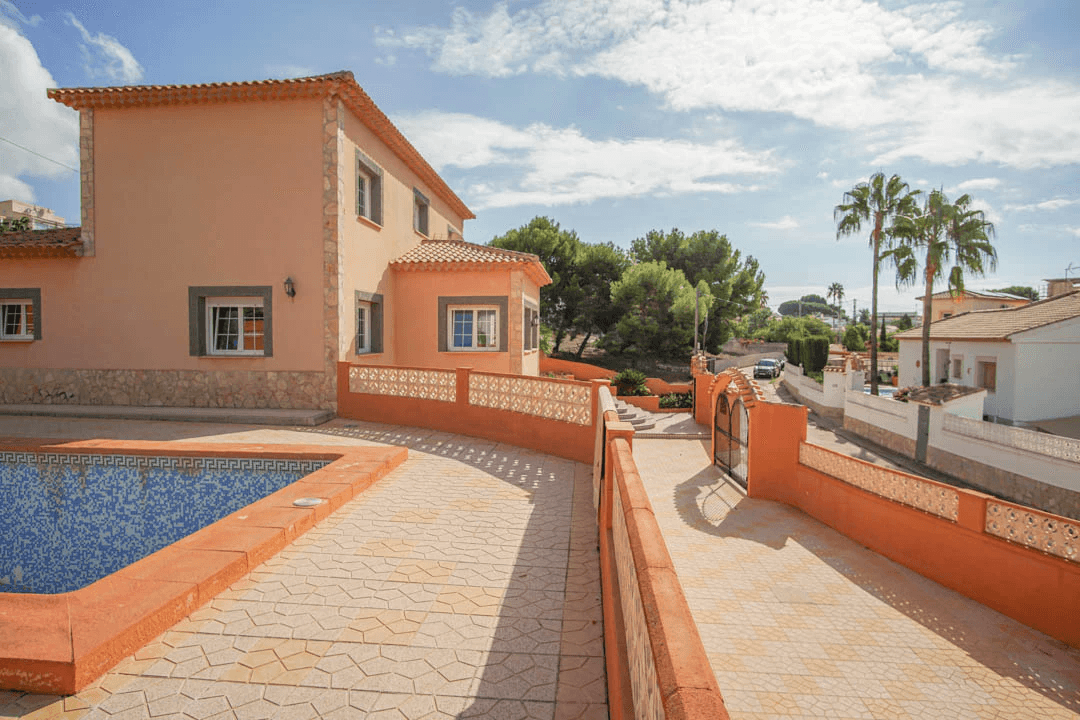 Villa for sale in Calpe