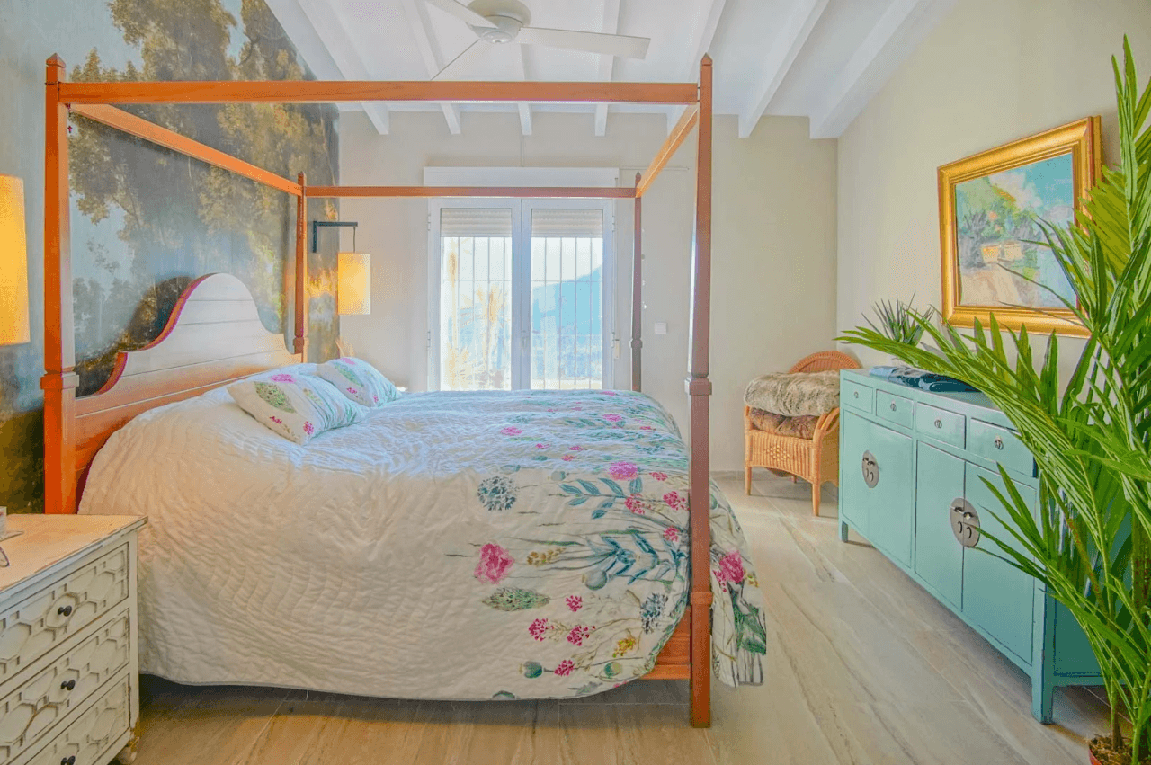 Villa for sale in Pego