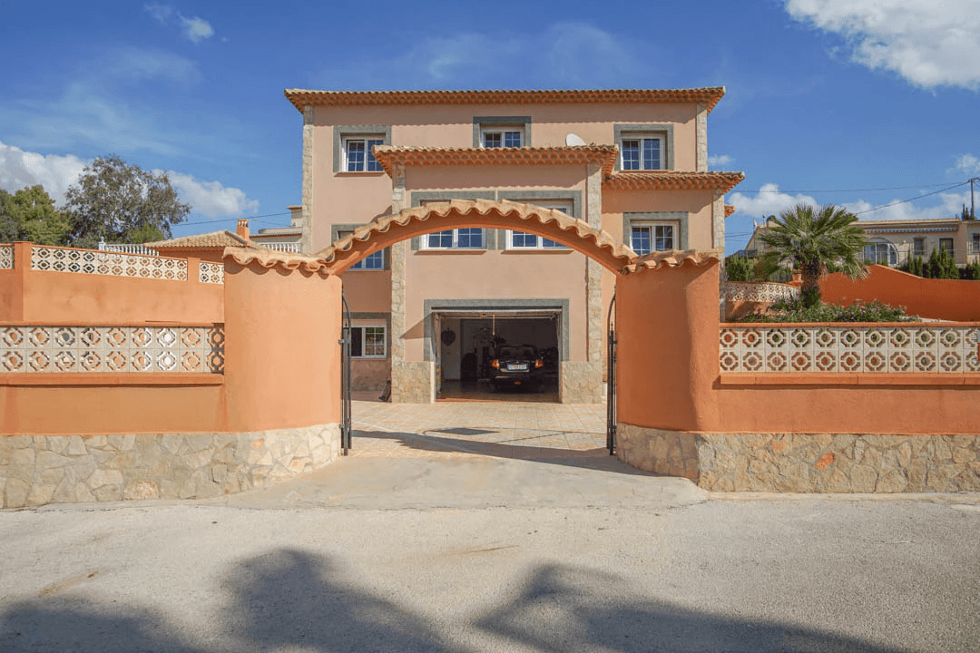Villa for sale in Calpe