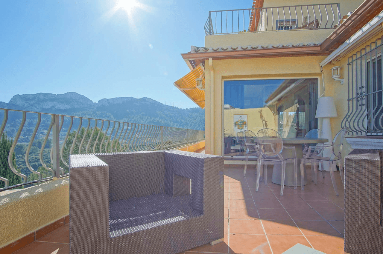 Villa for sale in Pego