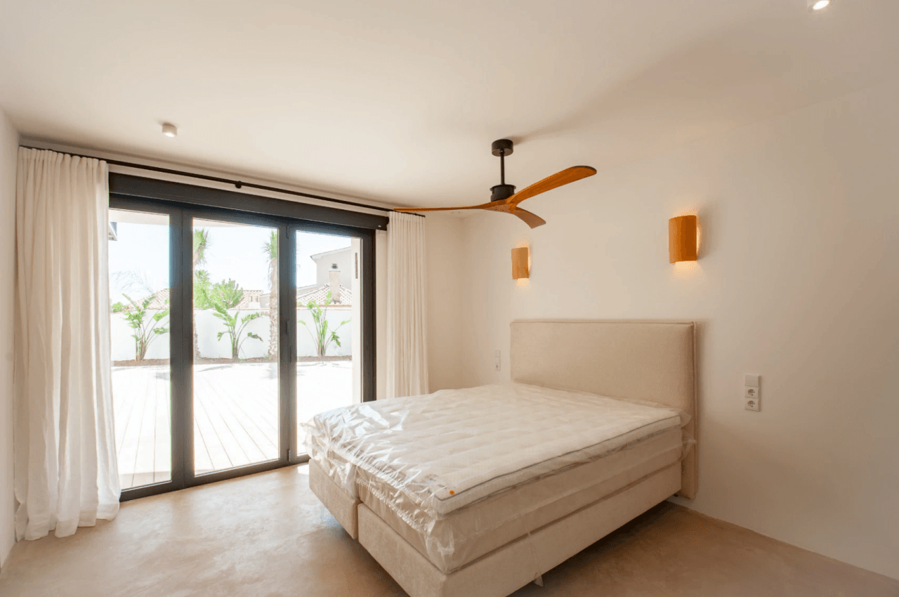 Moderne Luxusvilla mit Meerblick zu verkaufen in Moraira